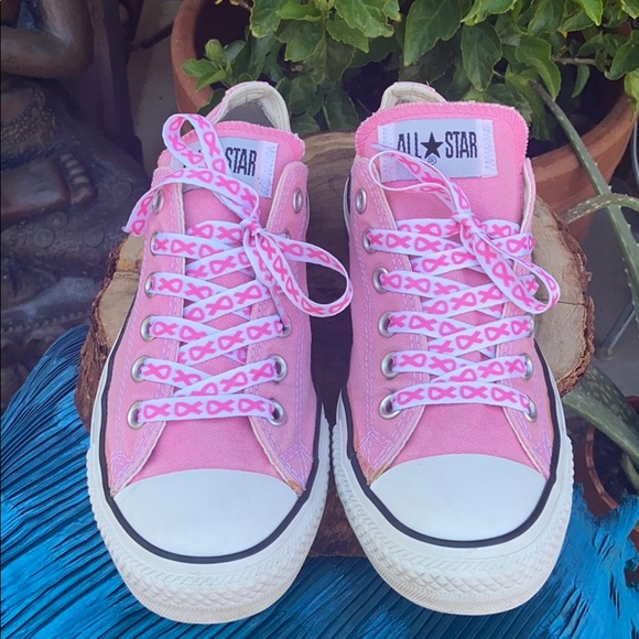 pink ribbon converse